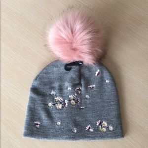 NWOT BP Pom Pom Beanie
